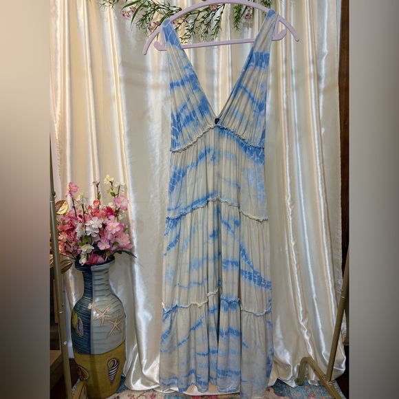 BohoMe Tie Dye Dress- Medium - Picture 1 of 6